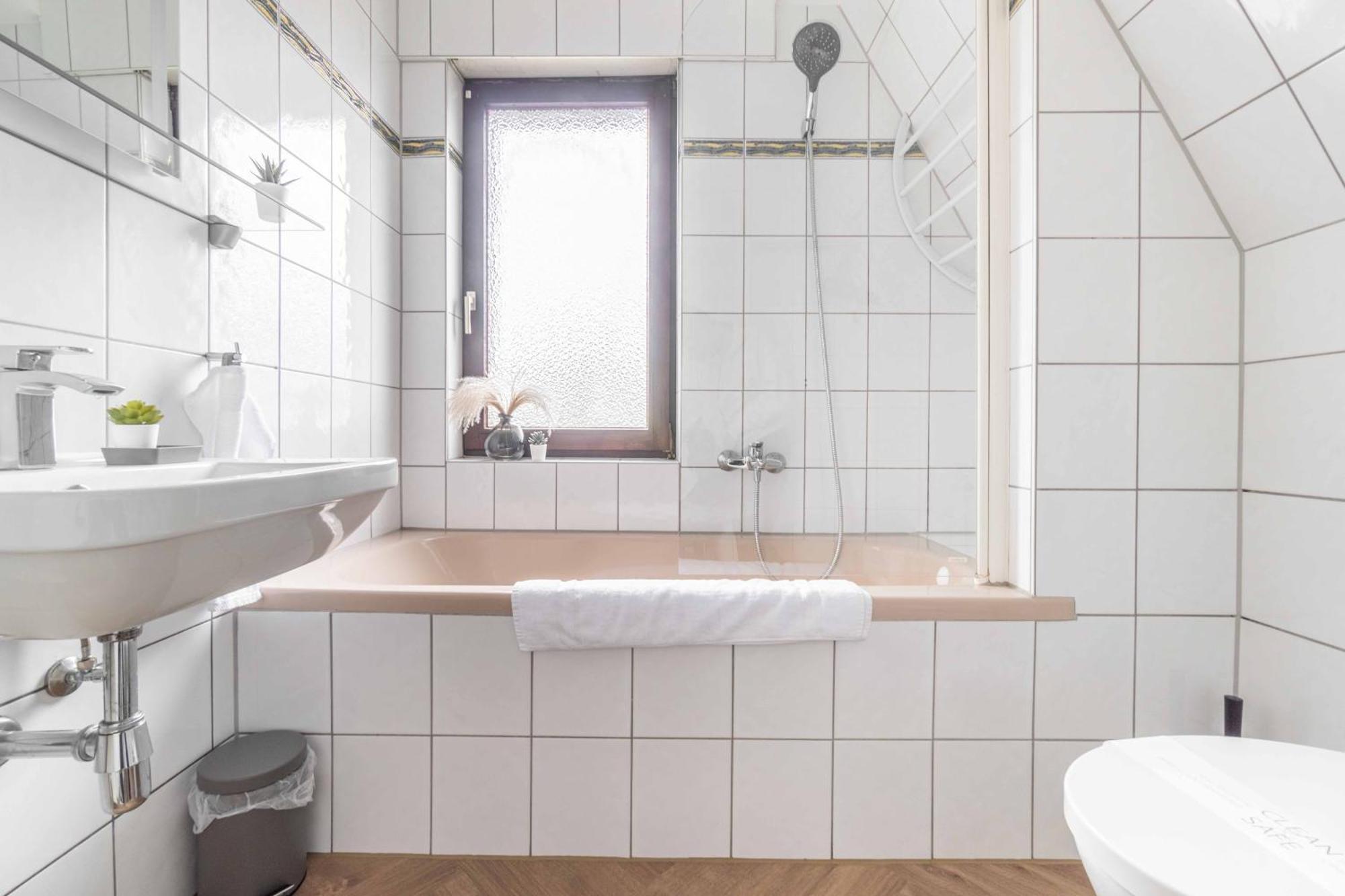 Nice & Calm - Wohlfuehl-Wohnung In Stadtnaehe Fuer Familien Oder Freunde Wesel  Luaran gambar